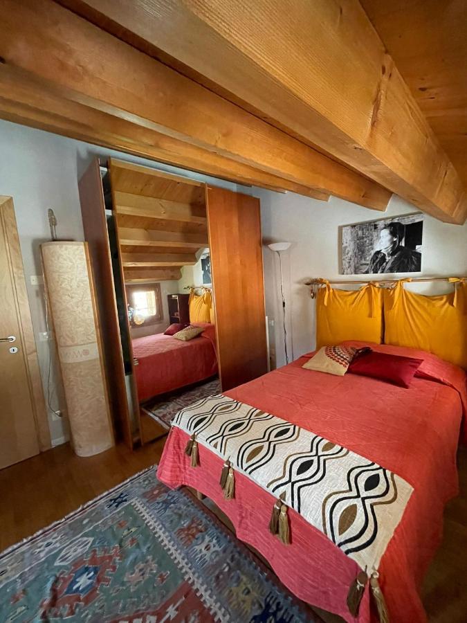 ホテル La Casa Del Glicine Tarzo エクステリア 写真